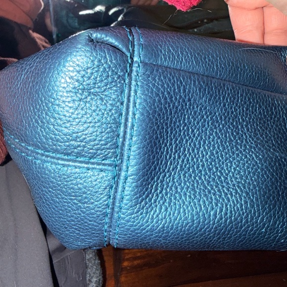 Coach Lexy- Peacock Teal Metallic Shoulder Bag - Picture 5 of 9